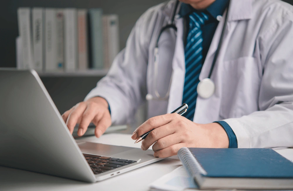 How Healthcare Organizations Stay Credentialing Compliant